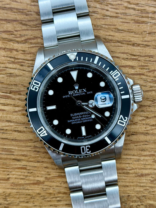 Rolex Submariner 16610LN Card RRR full set 2009