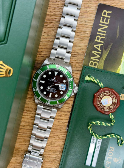 Rolex Submariner 16610LV RRR full set 2008