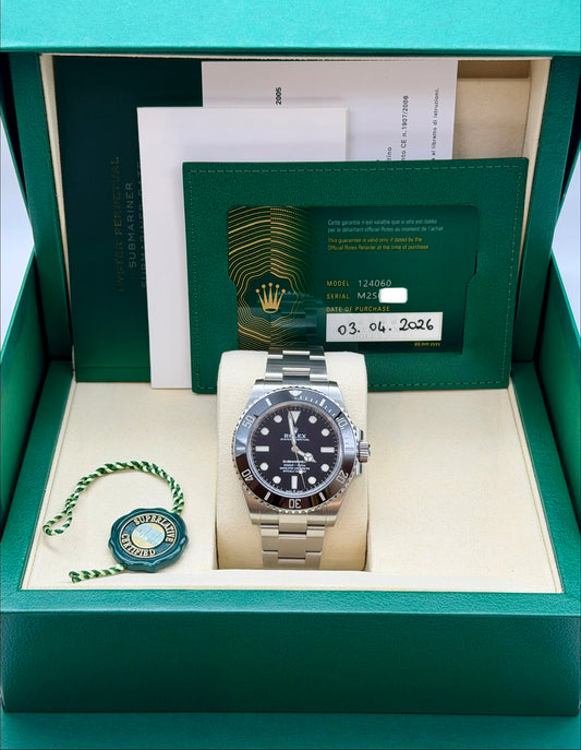 Rolex Submariner 124060 full set 2026