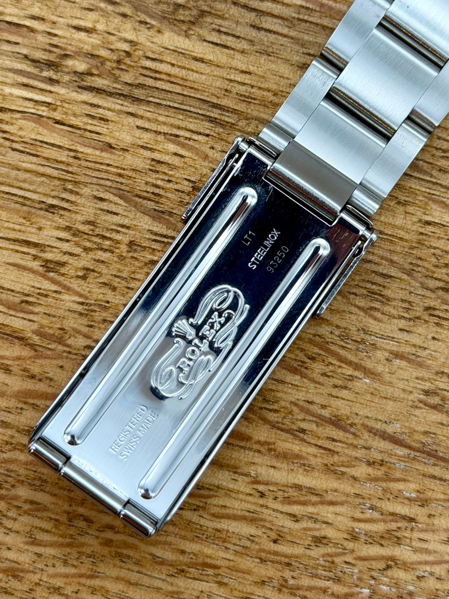 Rolex Submariner 16610LN Card RRR full set 2009