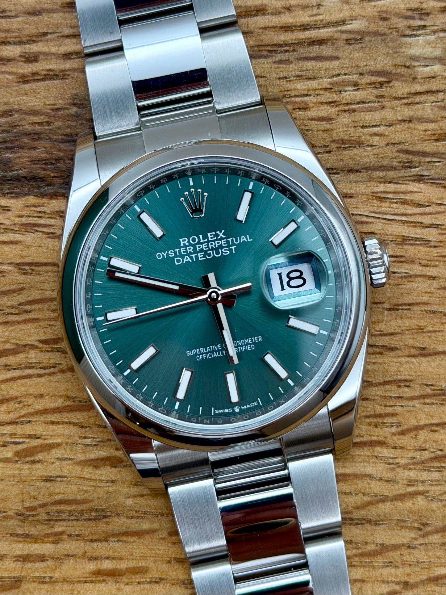 Rolex Datejust 126200 full set 2024
