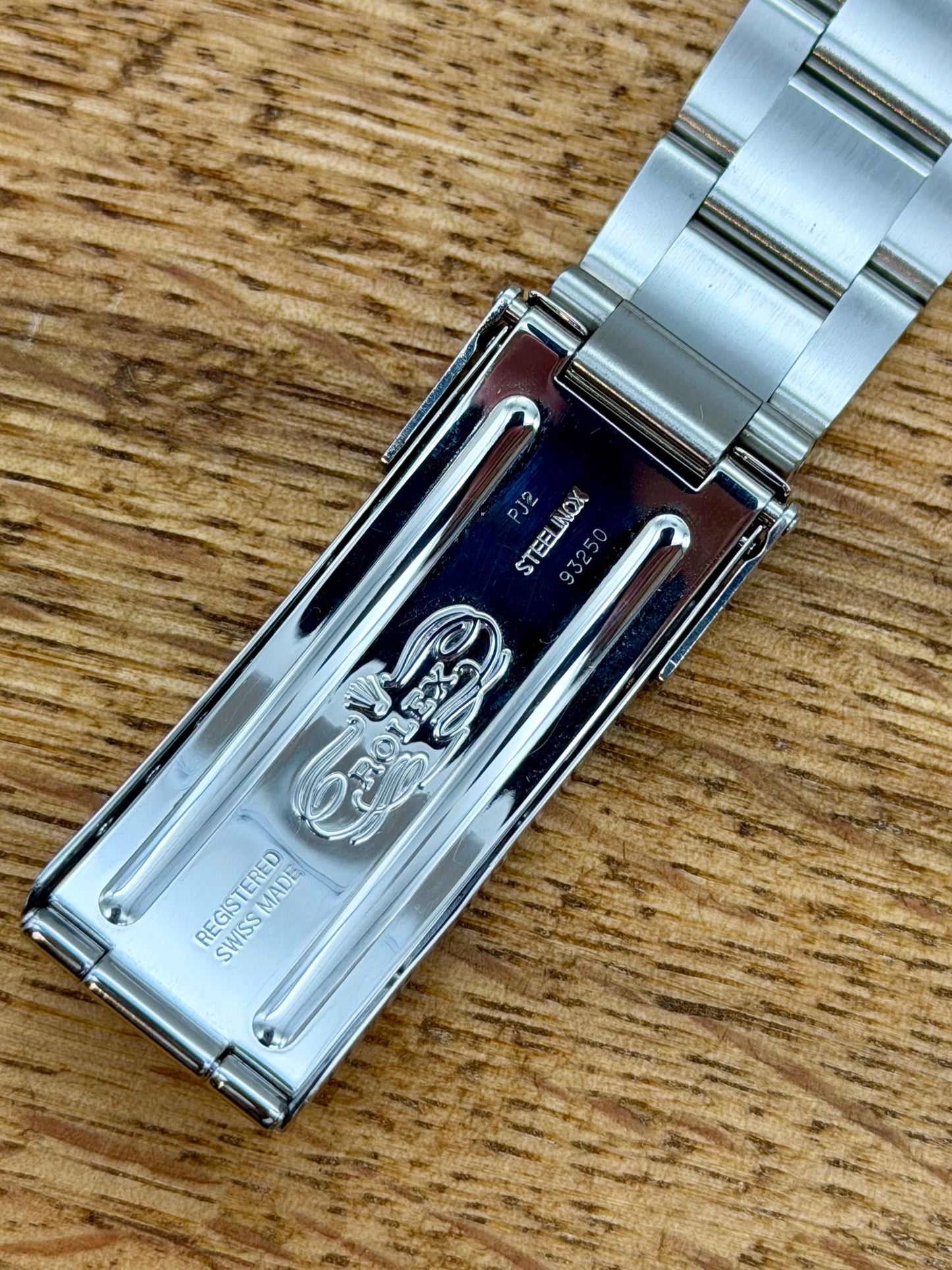 Rolex Submariner 16610LV RRR full set 2008