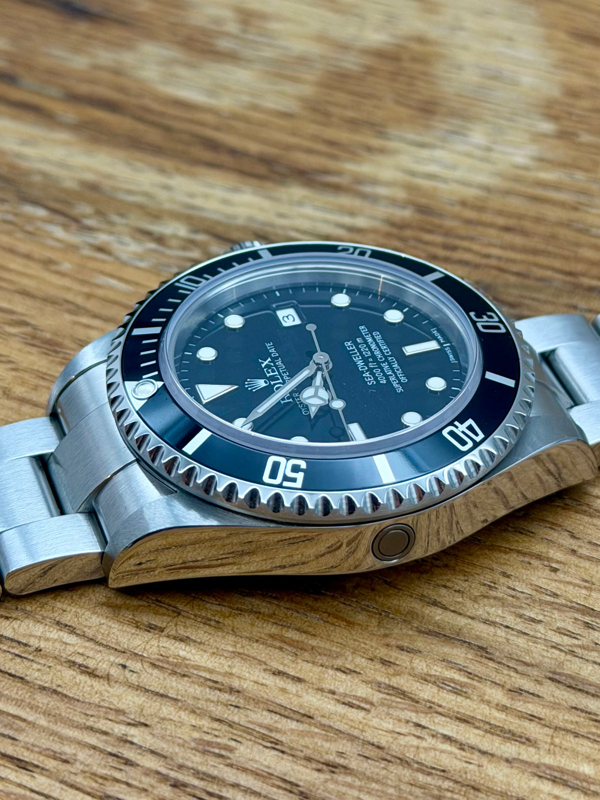 Rolex Seadweller 16600 full set 2004