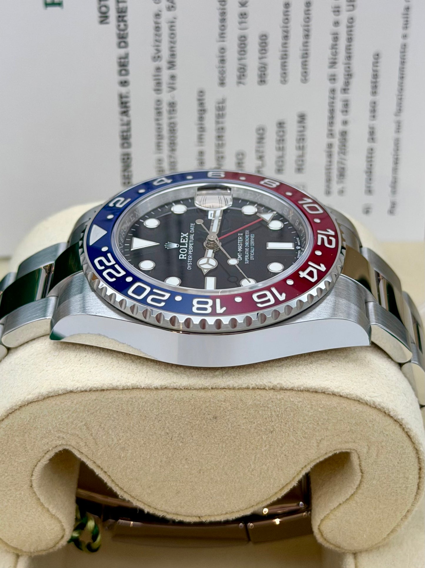 Rolex Gmt II Pepsi 126710 blro full set 2021