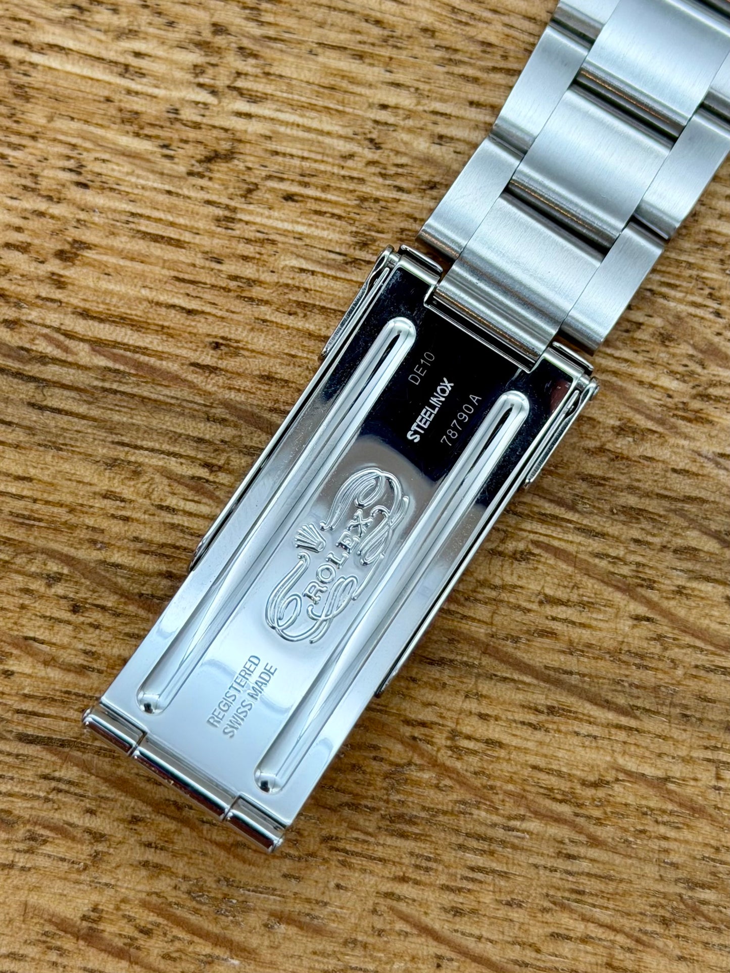 Rolex Explorer II 16570 full set 2002