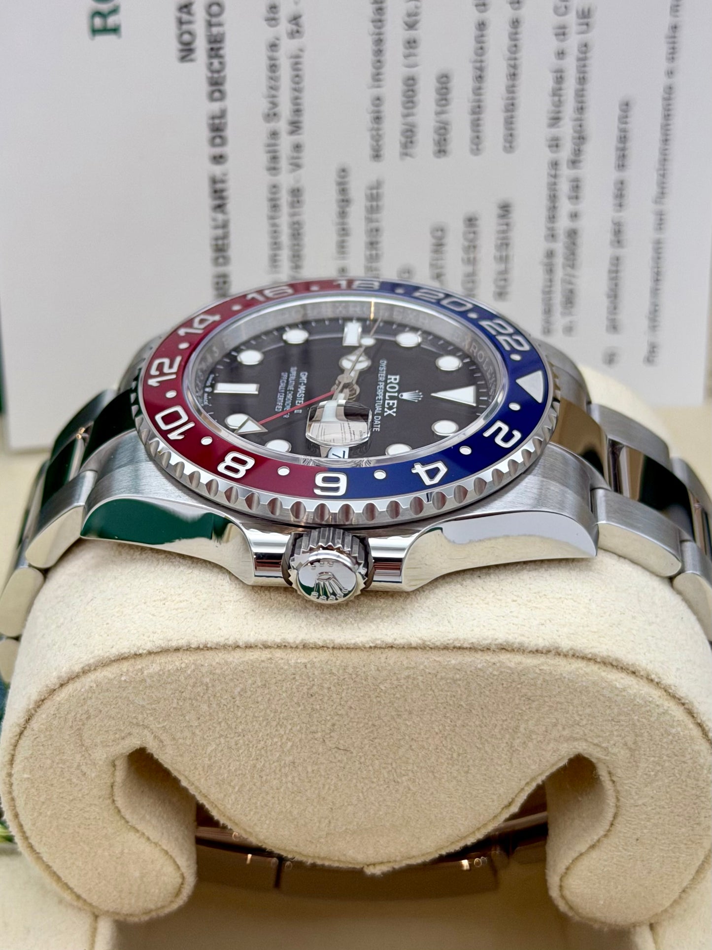 Rolex Gmt II Pepsi 126710 blro full set 2021