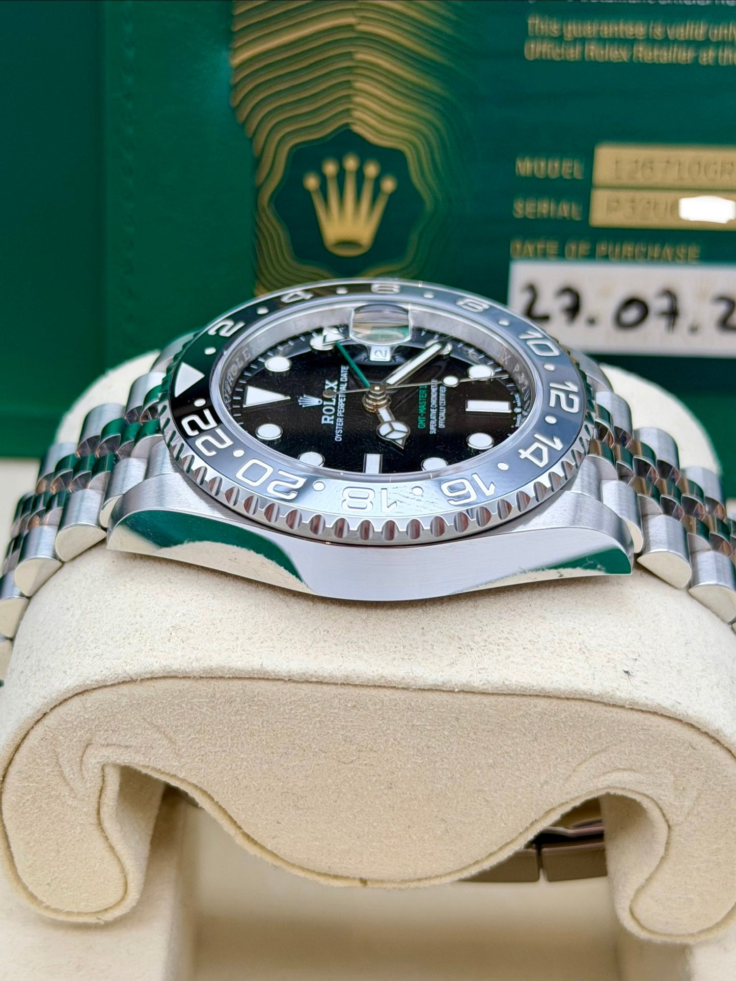 Rolex Gmt II 126710 grnr full set 2026