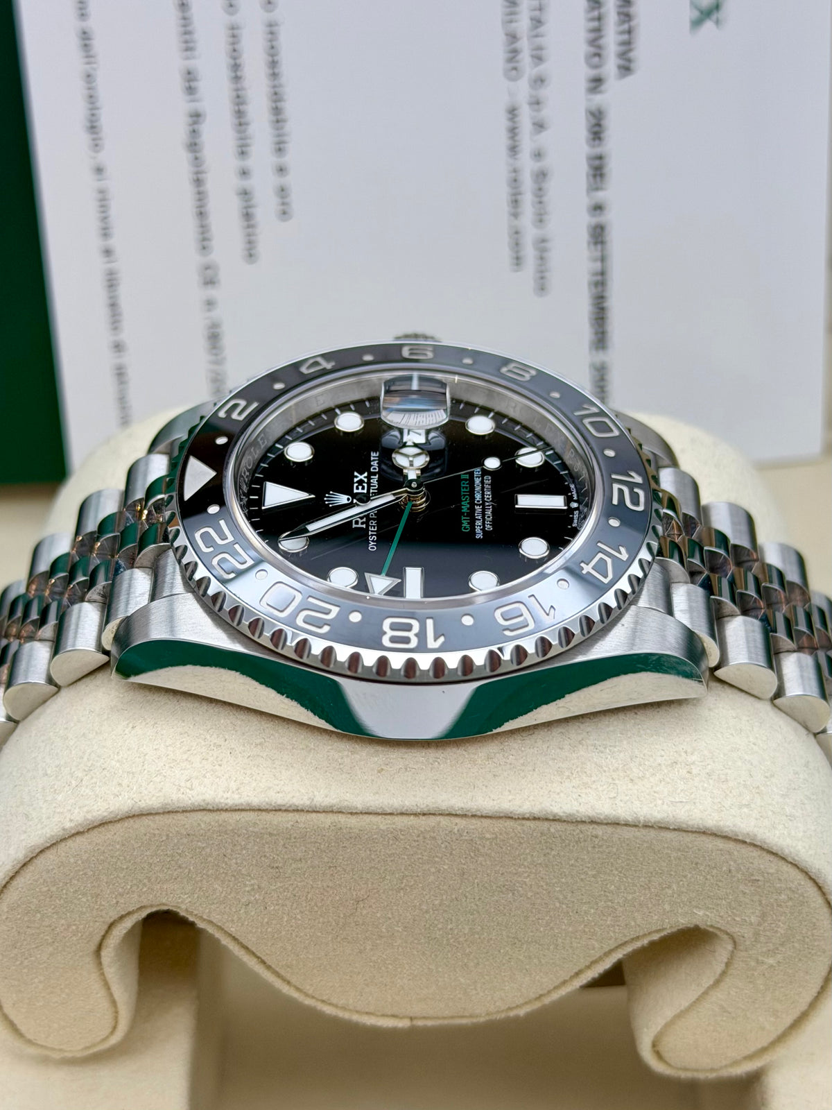 Rolex Gmt II 126710grnr full set 2025